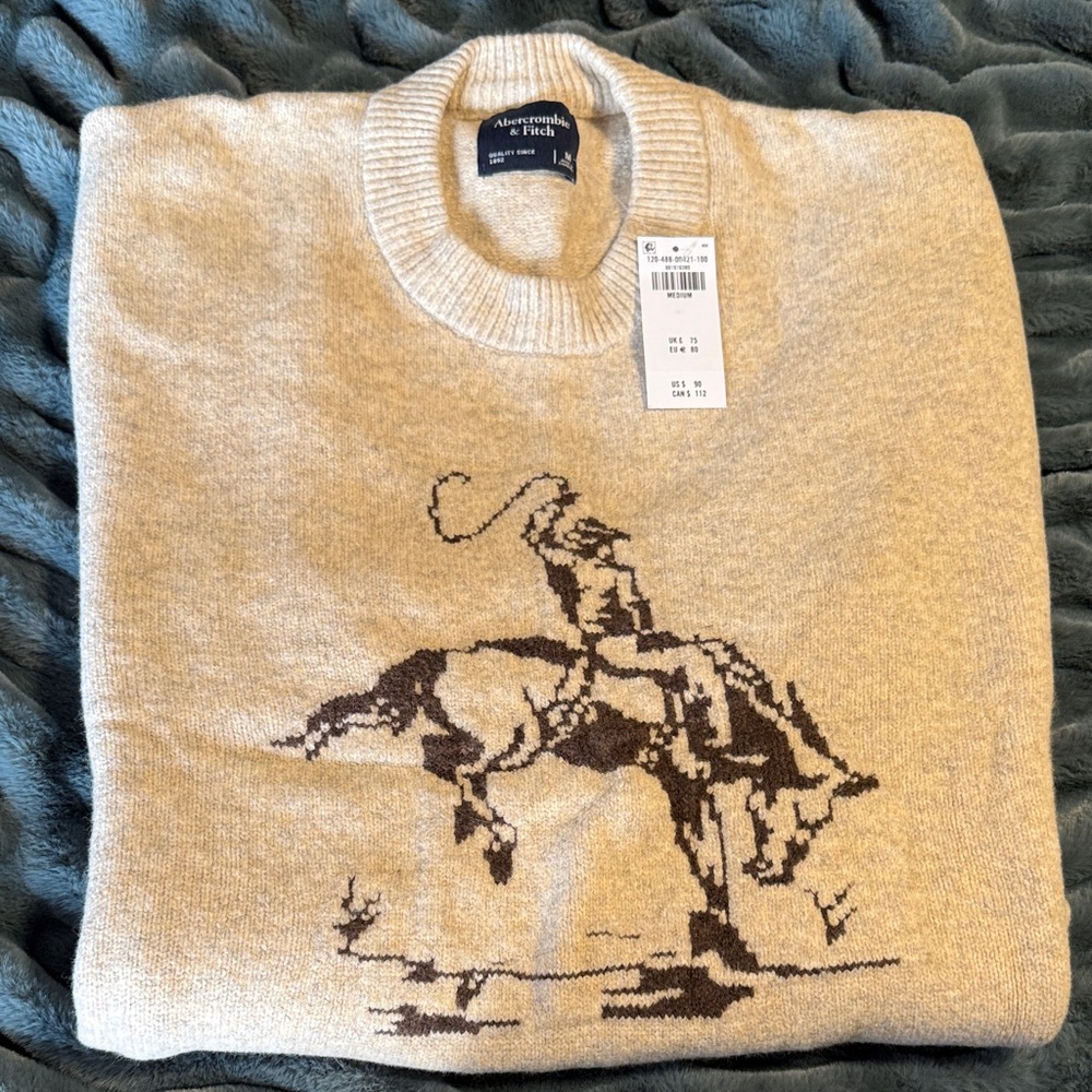 NWT Abercrombie & Fitch Tan Sweater with Equestrian Bucking Horse Men’s